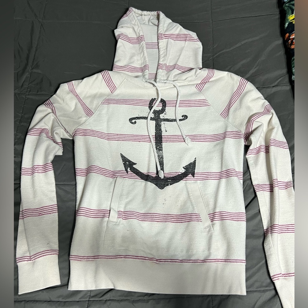 Light Hoodie/Sweater